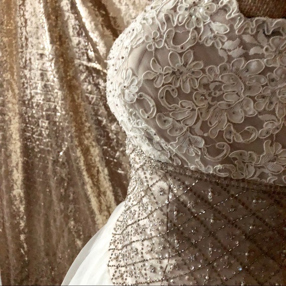 Vintage Beaded Ball Gown Wedding Dress - Picture 4 of 5